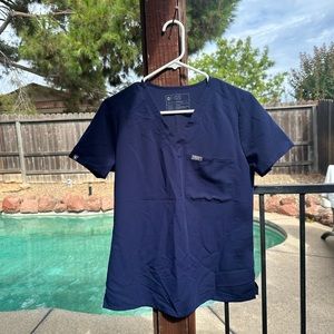 Figs short sleeve scrub top
